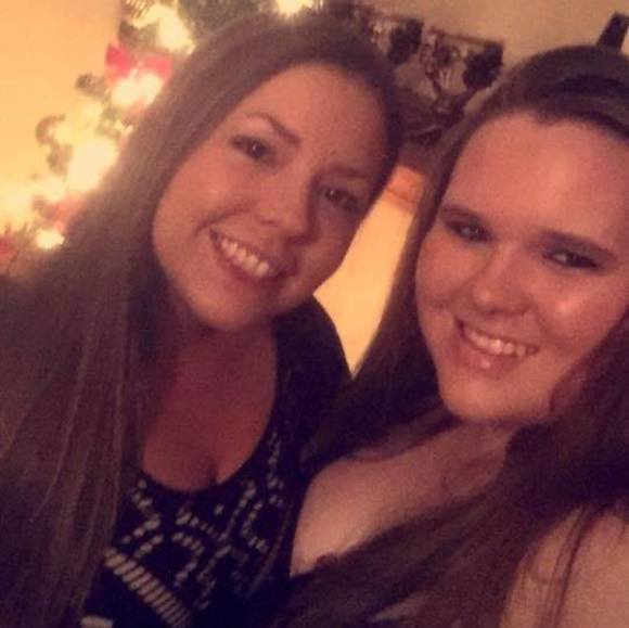 Profile Picture of Novina Palumbo (@novi619) on Poshmark