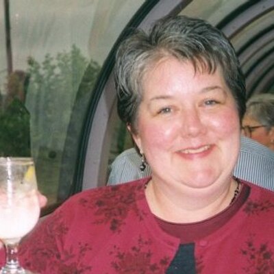 Profile Picture of Nancy Lawsonon Twitter