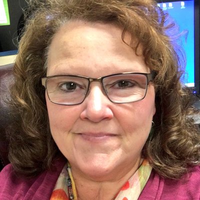 Profile Picture of Connie Foreman (@ConnieBarnes922) on Twitter