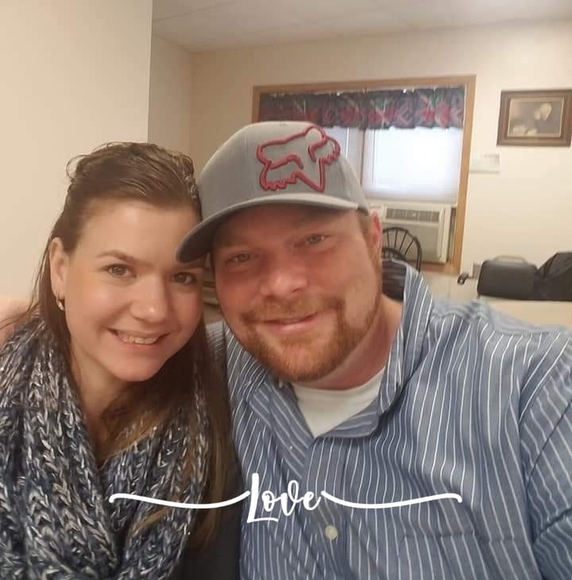 Profile Picture of Adam Thompson (@adamthompson896) on Poshmark