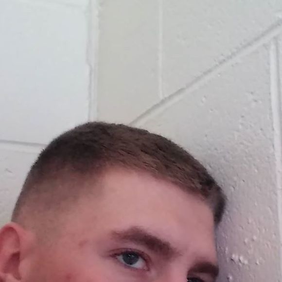 Profile Picture of Ian Mcleod (@ianthegood) on Poshmark