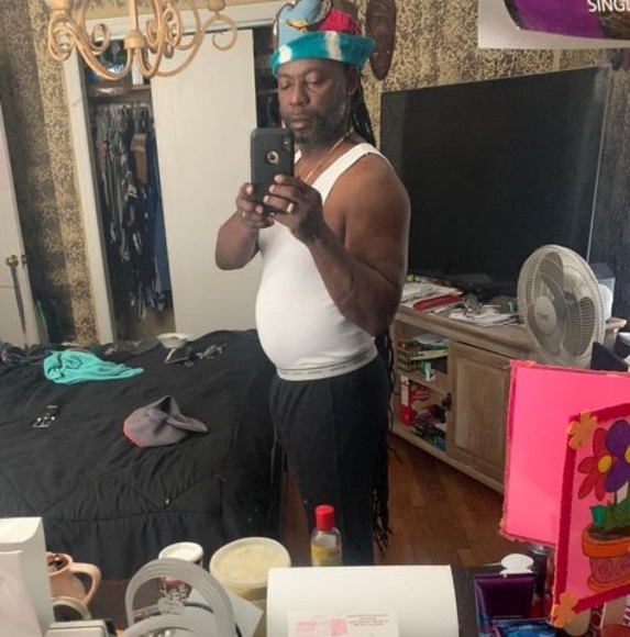 Profile Picture of Albert Singletary (@albertsingletar) on Poshmark