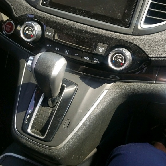 Profile Picture of Marisi Stromquist (@marisi) on Poshmark