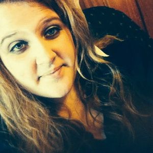 Profile Picture of Olivia Tidwell (@oliveyou96) on Myspace