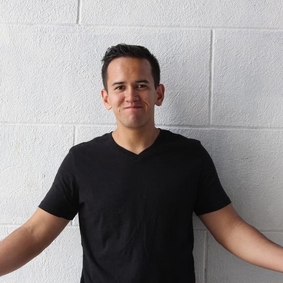 Profile Picture of Tomio Sutherland (@japan877) on Poshmark