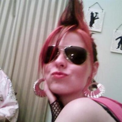 Profile Picture of Shawna Trudeau (@ShawnaLee77) on Twitter