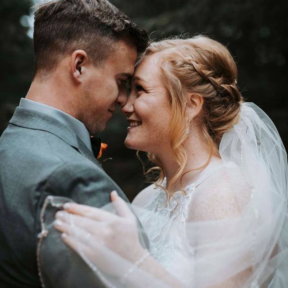 Profile Picture of Anna Dhooghe (@annadhooghe) on Poshmark