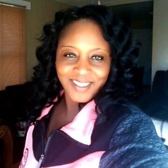 Profile Picture of Jacqueline Mcmiller (@jackie1618) on Poshmark