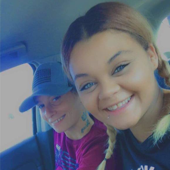 Profile Picture of Kayce Blevins (@kblevins92) on Poshmark