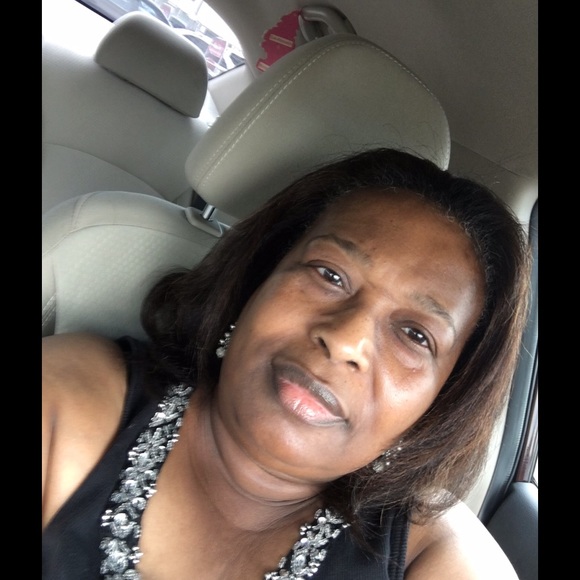 Profile Picture of Addie Walker (@addwlkr) on Poshmark