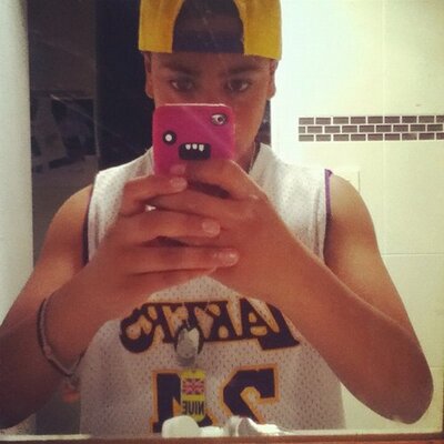 Profile Picture of Ezael Tautuki (@021Ezael) on Twitter