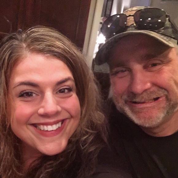 Profile Picture of Kristi Stoken (@krististoken) on Poshmark