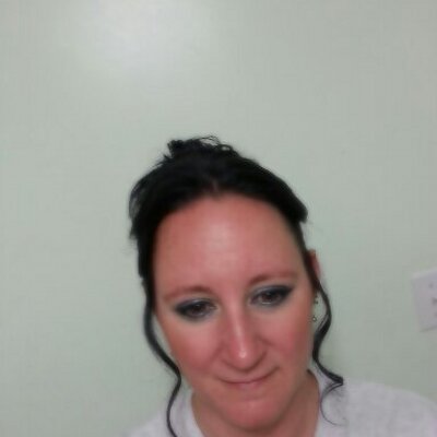Profile Picture of Jennifer Eckstein (@@nursejennabee) on Twitter