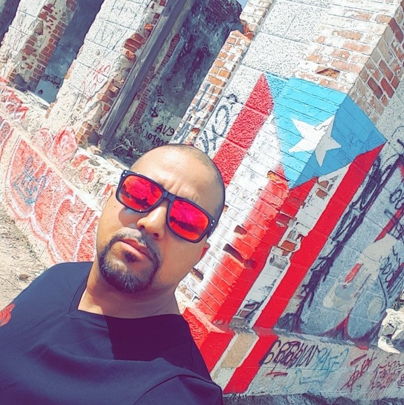 Profile Picture of Alex Oviedo (@aoviedo59) on Poshmark