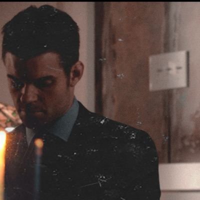 Profile Picture of 𝘔𝘪𝘤𝘩𝘢𝘦𝘭 𝘓𝘢𝘳𝘴𝘦𝘯. (@suitedsatan) on Twitter