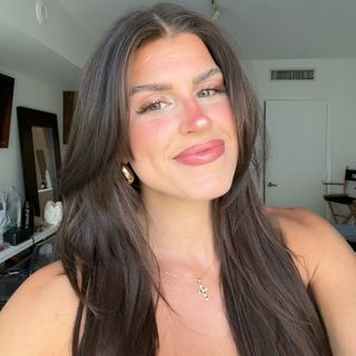 Courtney Snell - Instagram Profile Picture of Courtney Snell (@courtneysnelll) on Instagram