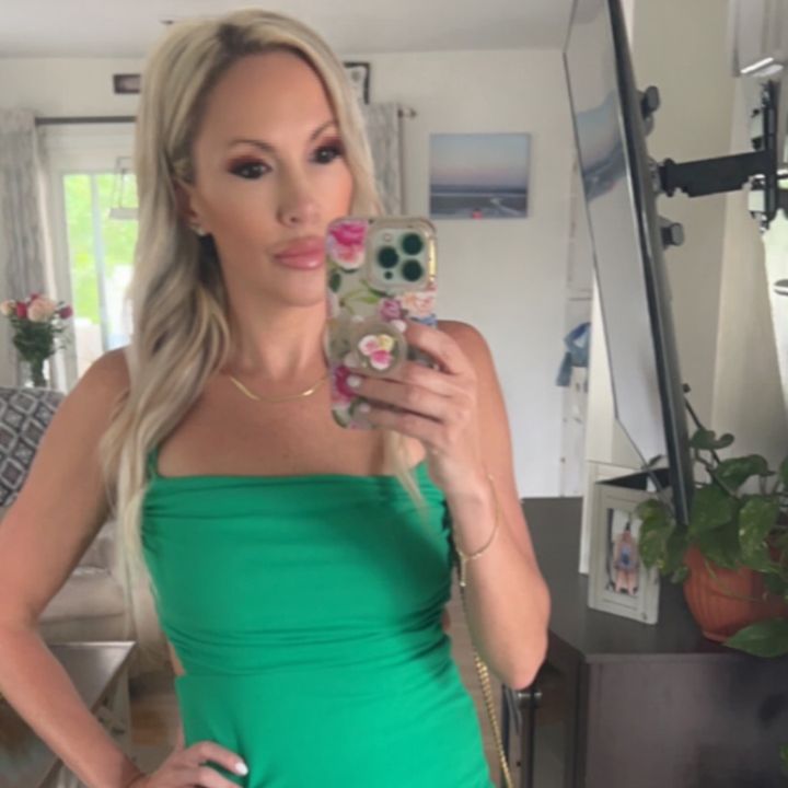 Profile Picture of Jenna Frank (@jennafrank22) on Tiktok