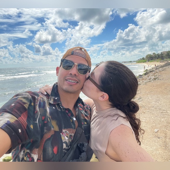 Felipe Bello - Poshmark Profile Picture of Felipe Bello (@felipebello_21) on Poshmark