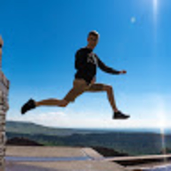 Profile Picture of The great Nicolini (@tnicolini) on Poshmark