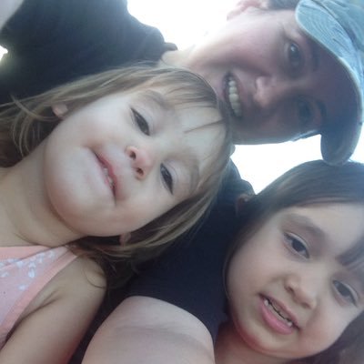 Profile Picture of Arielle Bell (@ariellejrbell) on Twitter