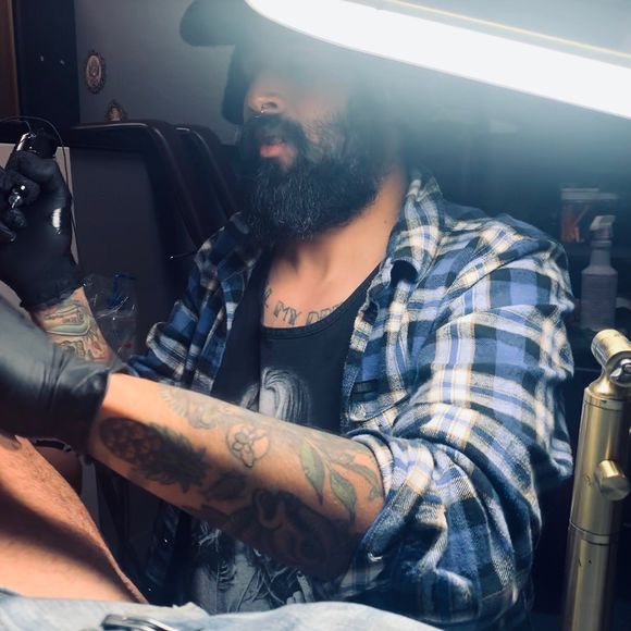 Profile Picture of Danny Squinty (@squintytattoos) on Poshmark