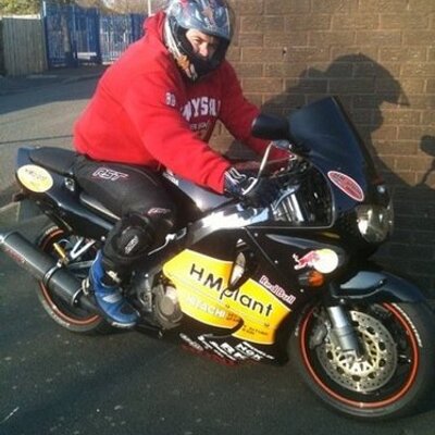 Profile Picture of Simon Westley (@SwWes1975) on Twitter