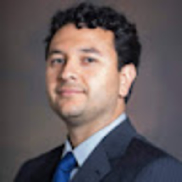 Profile Picture of Felipe Aros-vera (@farosvera) on Poshmark