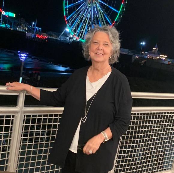 Profile Picture of Carol Mould (@carolmould) on Poshmark