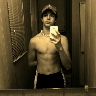 Profile Picture of Blake Mcclanahan (@blake_blal) on Twitter