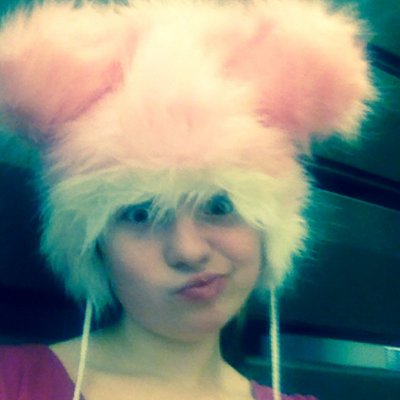 Profile Picture of Kelsie Farmer (@FarmerKelsie) on Twitter