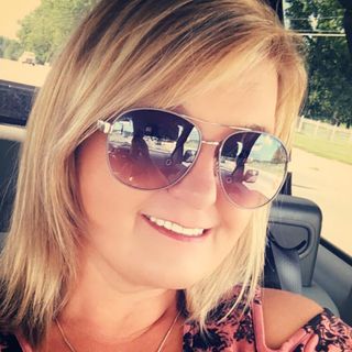 Profile Picture of Jessica Thurner (@jessica.thurner.5) on Facebook