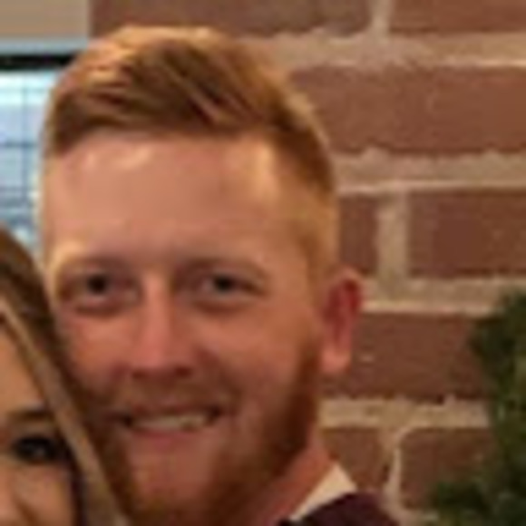 Profile Picture of Jeremy Null (@jnull2046) on Poshmark