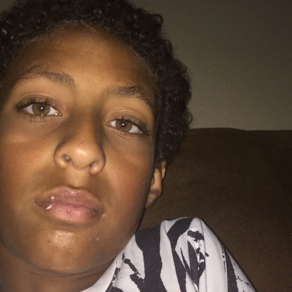 Profile Picture of Julian Sublett (@juliansub07) on Poshmark