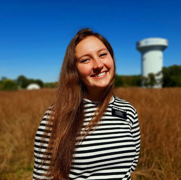 Profile Picture of Kela Munnerlyn (@kelamint) on Poshmark