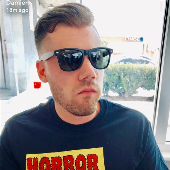 Profile Picture of Tom Harrison (@tharrison500) on Poshmark