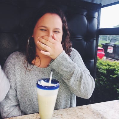 Profile Picture of Jenna Moser (@jenna_moser14) on Twitter