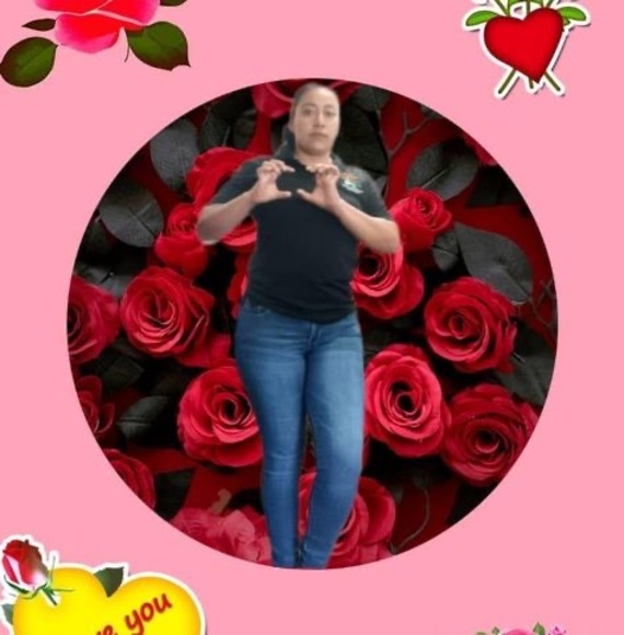 Profile Picture of Lore Perez (@loreperez439) on Poshmark