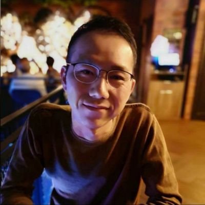 Profile Picture of Aléx Phung (@AlxPhung1) on Twitter