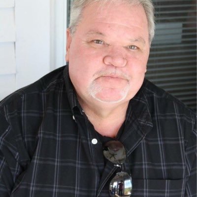 Profile Picture of Robert Poplin (@robert_poplin) on Twitter