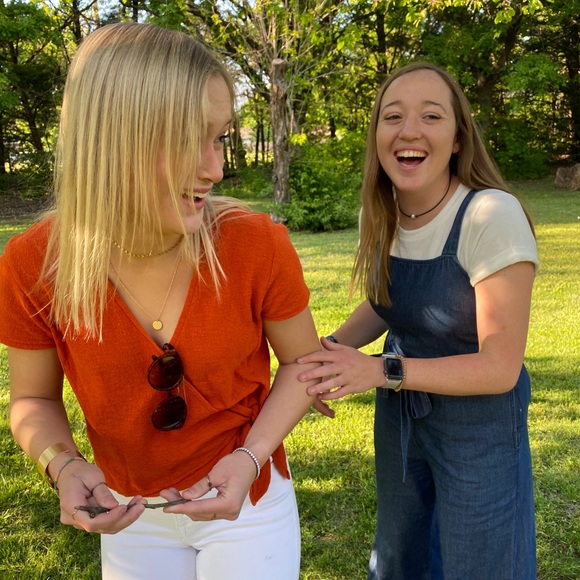 Profile Picture of Audrey Warrington (@audreyjanewarr) on Poshmark