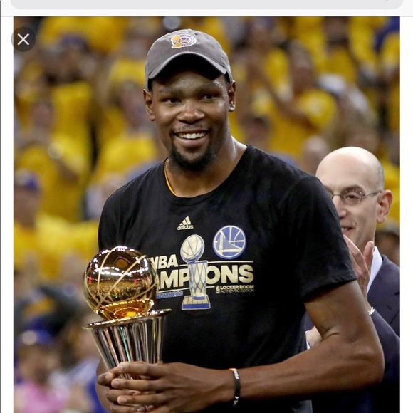 Profile Picture of Allonzo Hernandez (@allonzo355) on Poshmark