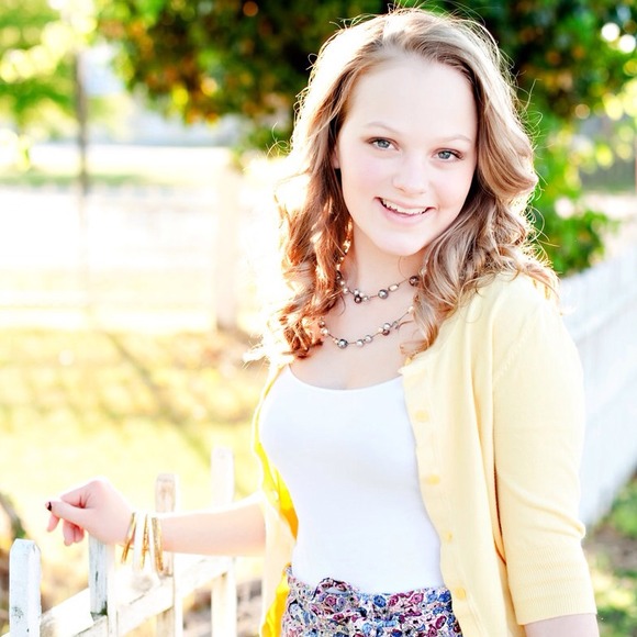 Profile Picture of Tabitha Conner (@princess_tabbi) on Poshmark