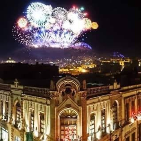 Profile Picture of Eloisa Estrada (@estradaeloisa1) on Poshmark