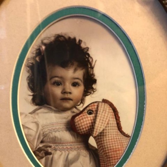 Profile Picture of Mary Kiewel (@mlkiewel) on Poshmark