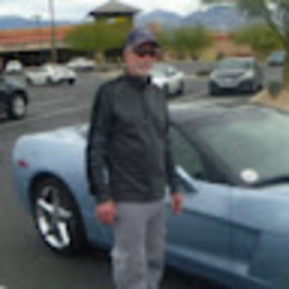 Profile Picture of Jon Van leer (@jonvanleer44) on Poshmark