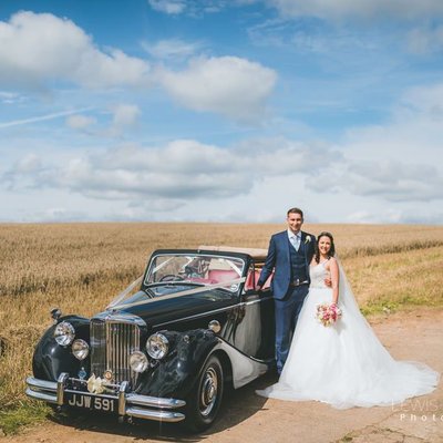 Profile Picture of Mikey Jones (@mrj88888) on Twitter