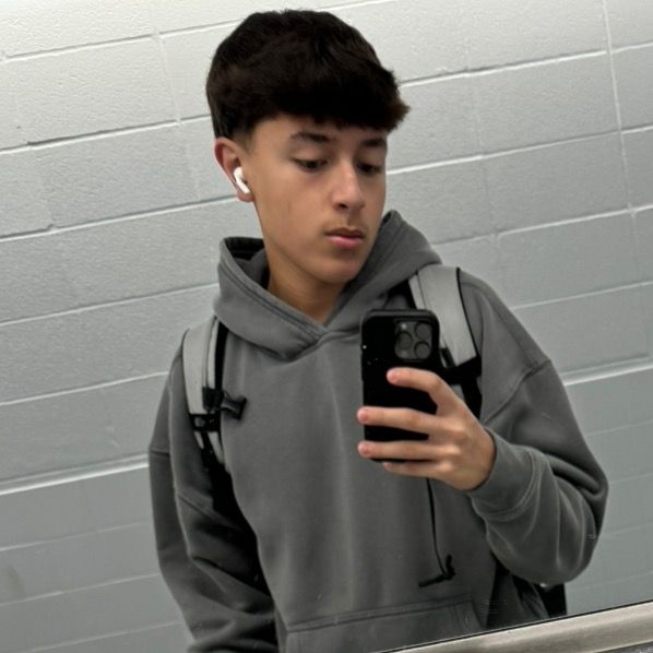 Profile Picture of Sebastian (@sebastian.bahena) on Tiktok