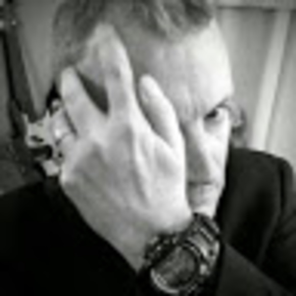 Kenneth Donohue - Poshmark Profile Picture of Kenneth Donohue (@kennethdonohue) on Poshmark