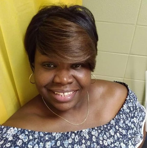 Profile Picture of Kimberly Bailey (@baileyjackson5) on Poshmark