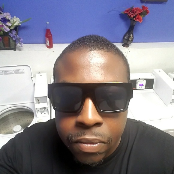 Profile Picture of Wendell Mitchell (@big_mitch) on Poshmark